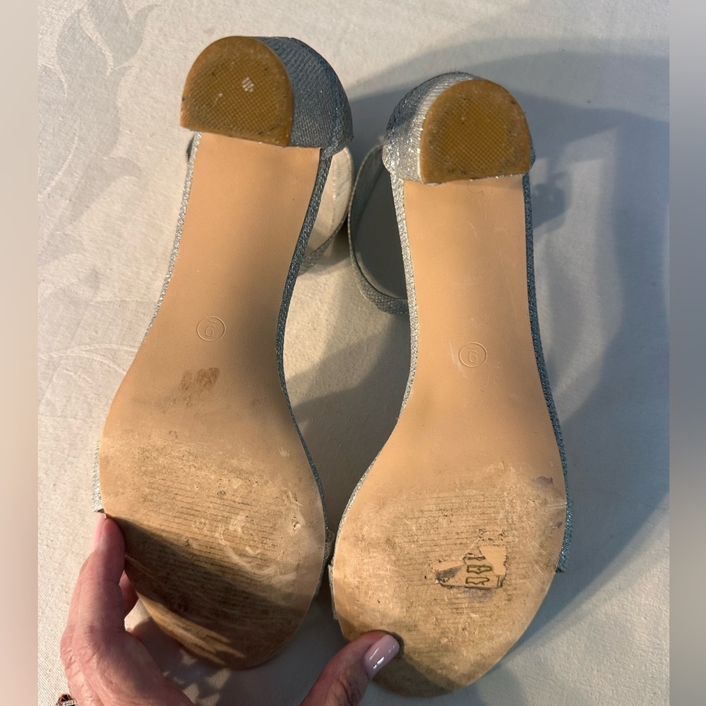 DB Studio Silver Ankle Strap Low Heeled Shoes Size 9 - Picture 4 of 8